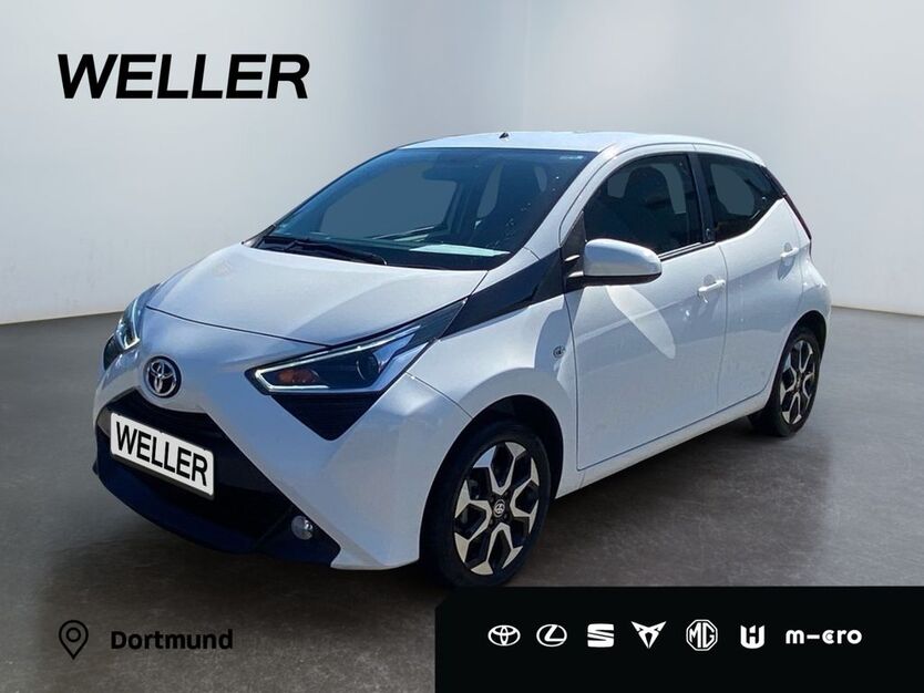Toyota Aygo (X) 16.800 km 10.690 € Dortmund 44143