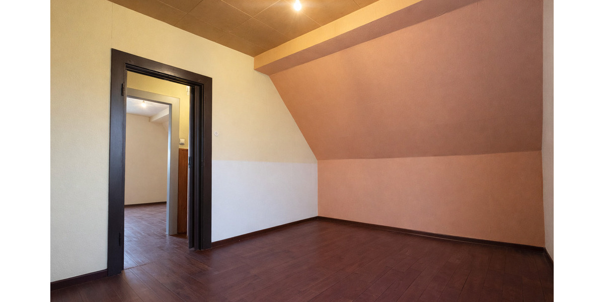 Mehrfamilienhaus, Wohnhaus Gelsenkirchen Scholven - 3 Zimmer, 80 m&sup2;, 154.900&euro; | Angebot:25241664