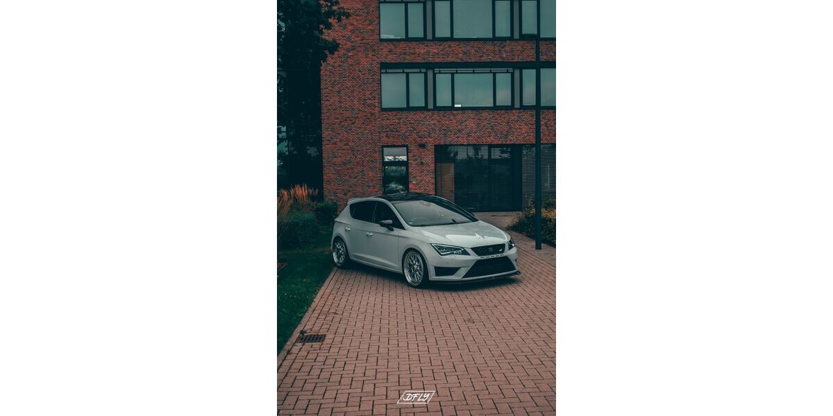 Seat Leon 121.404 km 20.500 &euro; Selm 59379