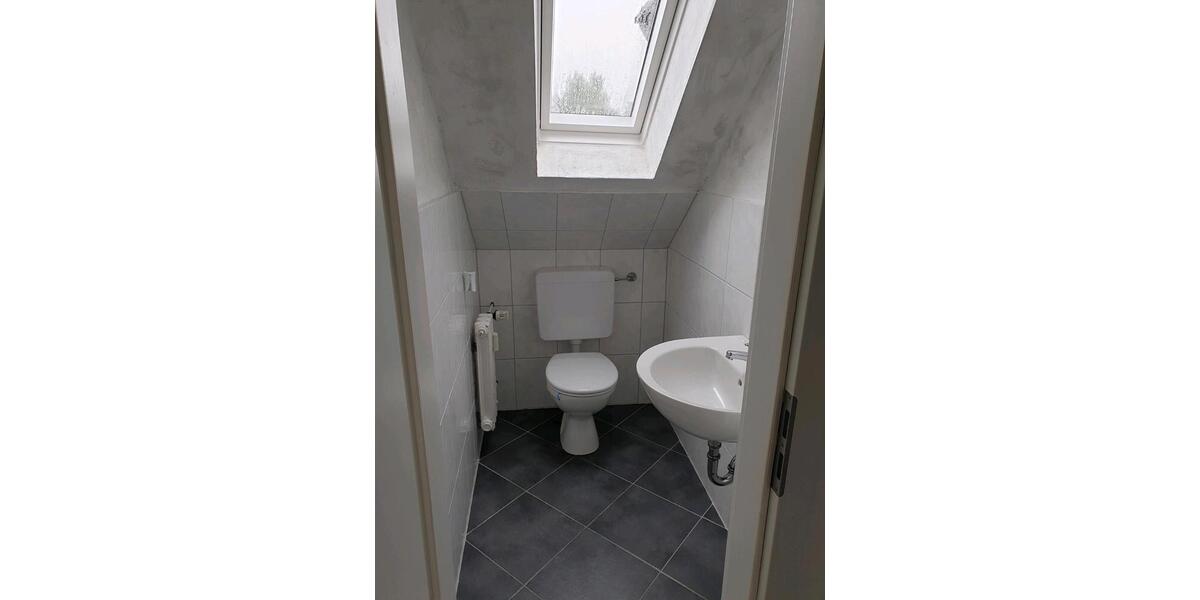 Dachgeschoßwohnung Dortmund Grevel - 3 Zimmer, 77 m&sup2;, 1.140&euro; | Angebot:26652909