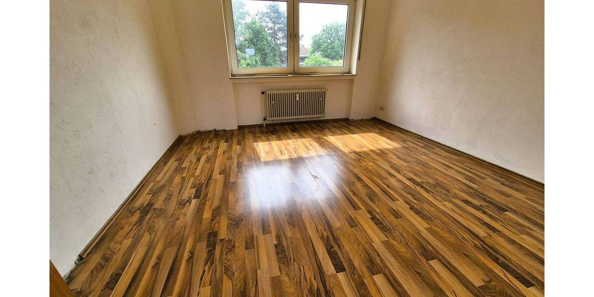 Etagenwohnung Gelsenkirchen Buer - 3 Zimmer, 86 m&sup2;, 730&euro; | Angebot:26867149
