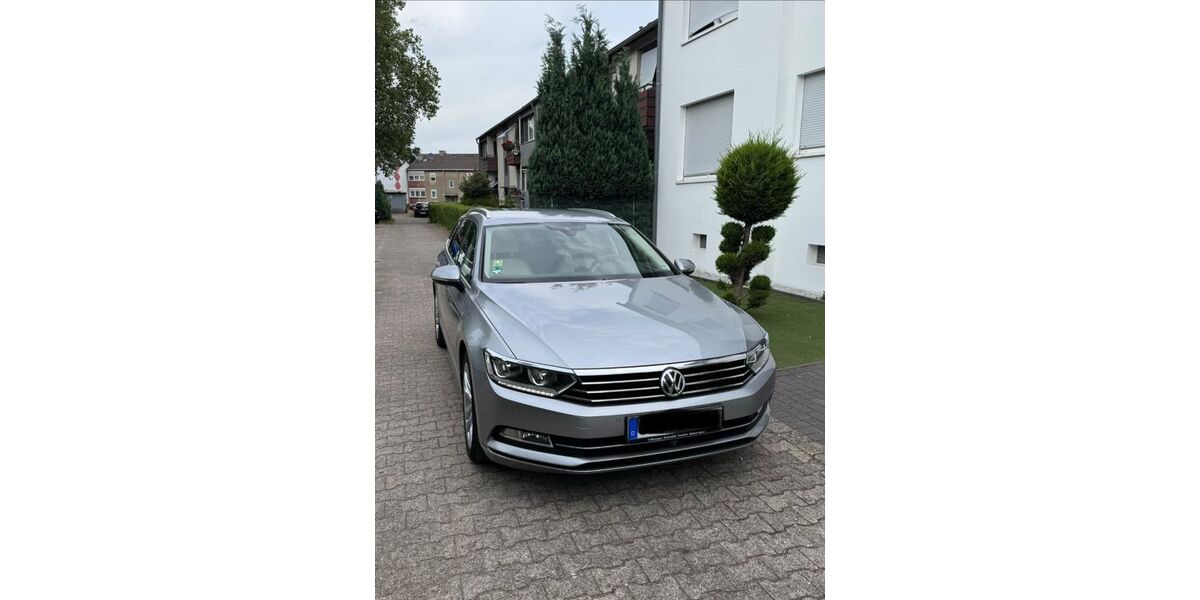 VW Passat 141.000 km 17.800 &euro; Oberhausen 46119