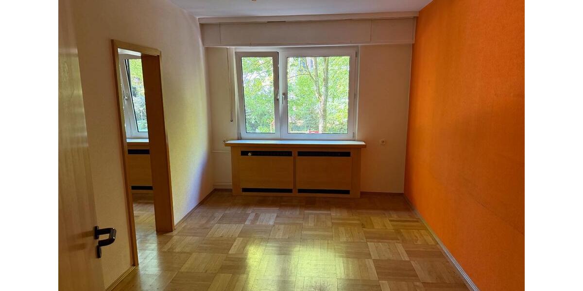 Etagenwohnung Gelsenkirchen Gelsenkirchen-Mitte - 4.5 Zimmer, 120 m&sup2;, 1.050&euro; | Angebot:26539758