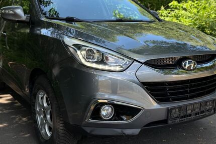 Hyundai ix35 210.000 km 5.799 &euro; Dortmund 44339