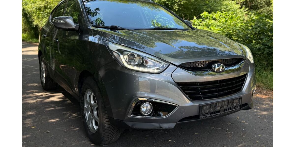 Hyundai ix35 210.000 km 5.799 &euro; Dortmund 44339