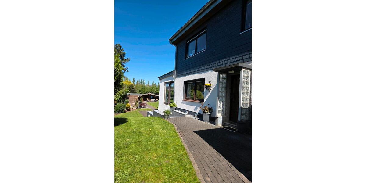 Einfamilienhaus Bochum Günnigfeld - 10 Zimmer, 242 m&sup2;, 649.000&euro; | Angebot:27075113
