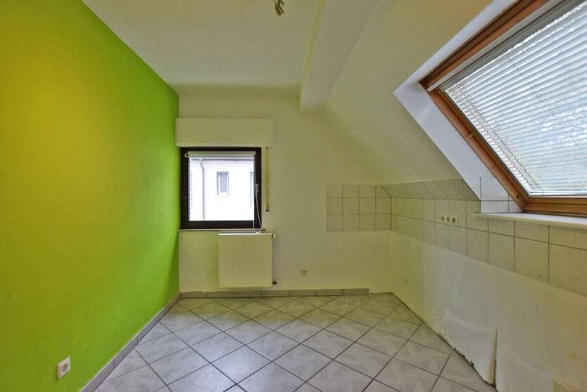 Teilvermietetes Zweifamilienhaus zwischen Ruhr Park & Innenstadt 7 zimmer