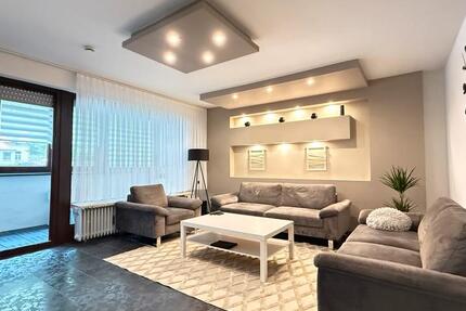 Exklusive vollständige 3-Zimmer-Wohnung mit Balkon Garage zimmer