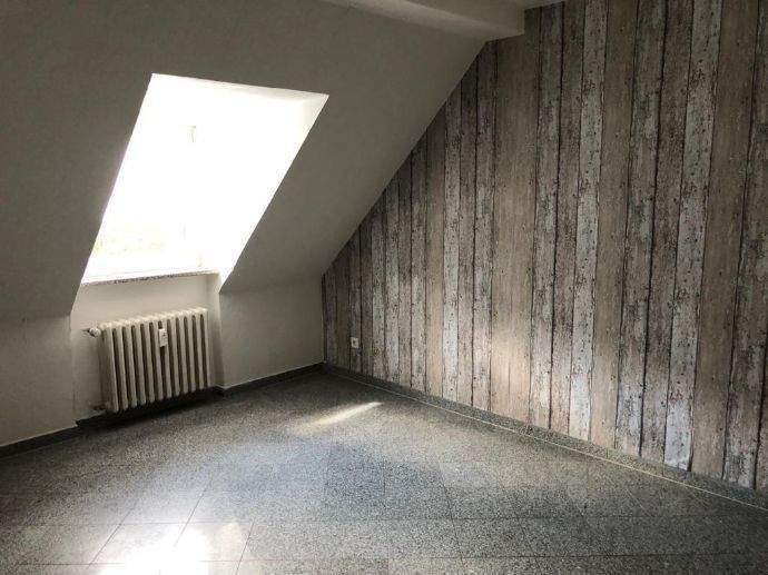 Etagenwohnung Gelsenkirchen Horst - 4 Zimmer, 85 m&sup2;, 650&euro; | Angebot:24268970