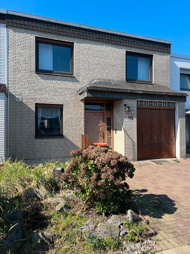 ATTRAKTIVES REIHENMITTELHAUS FÜR FAMILIEN ODER PAARE IN HERTEN zimmer