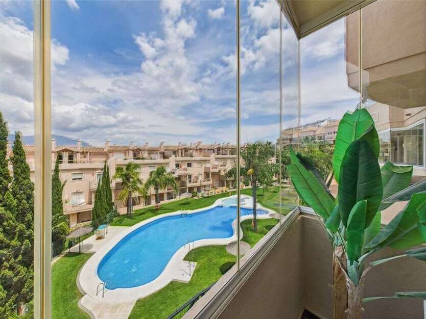 Wohnung zum Kaufen in La Duquesa 294.000 € 130 m²