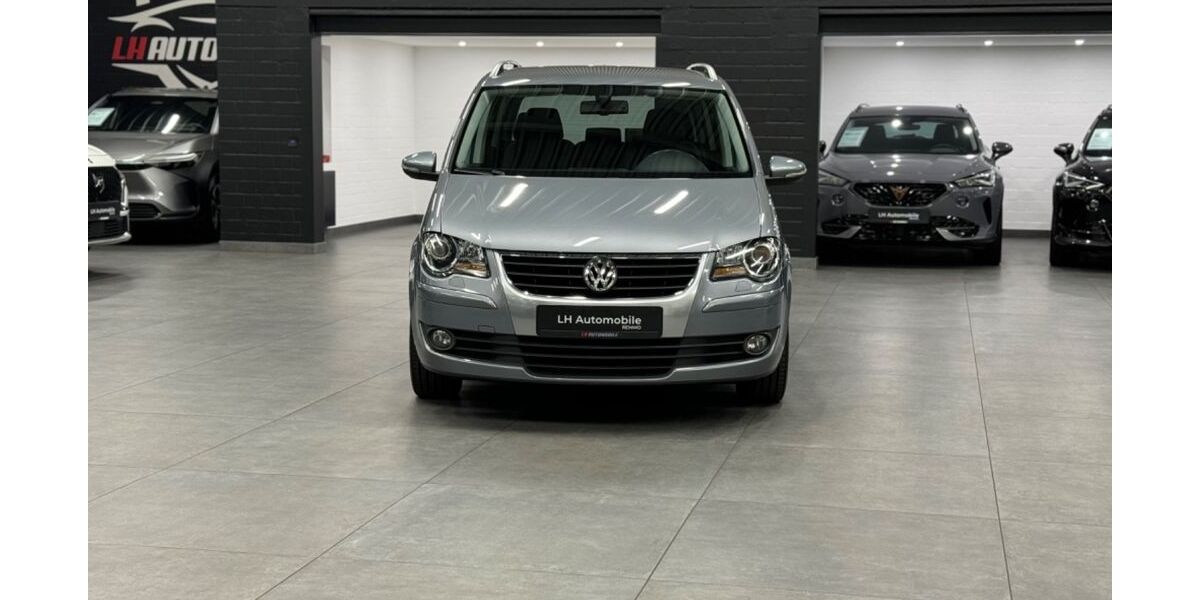 VW Touran 151.872 km 6.990 &euro; Lüdinghausen 59348