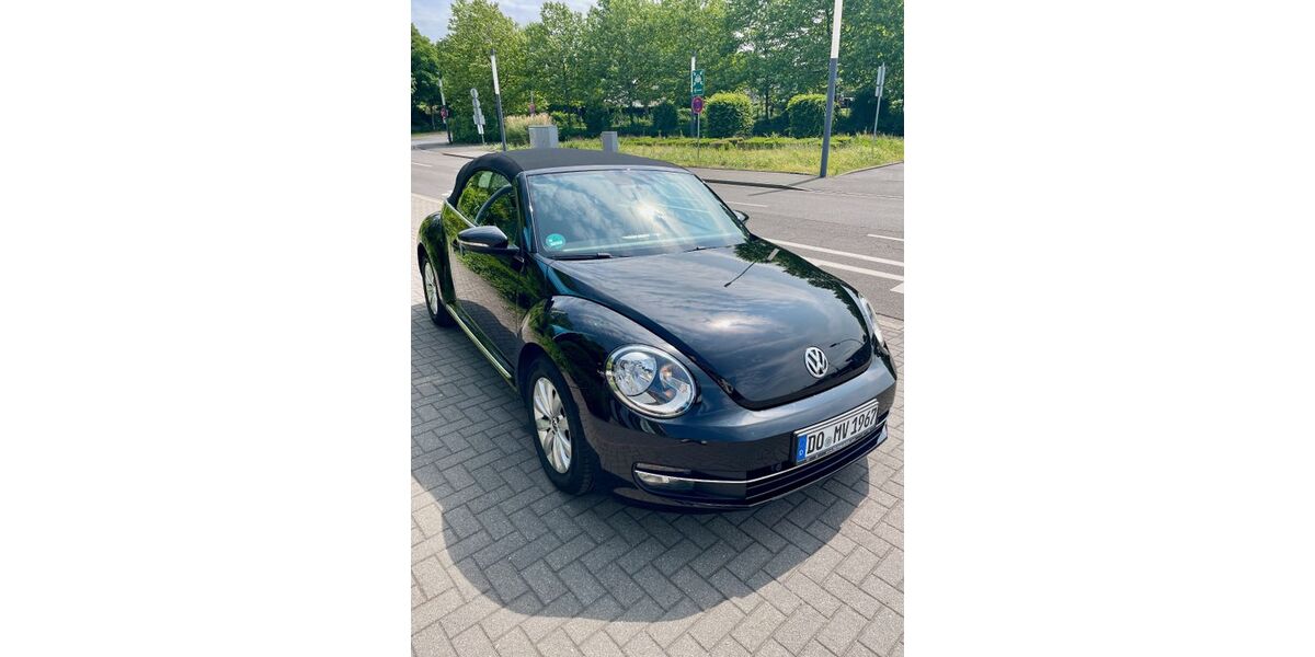 VW Beetle 96.000 km 10.499 &euro; Dortmund 44225