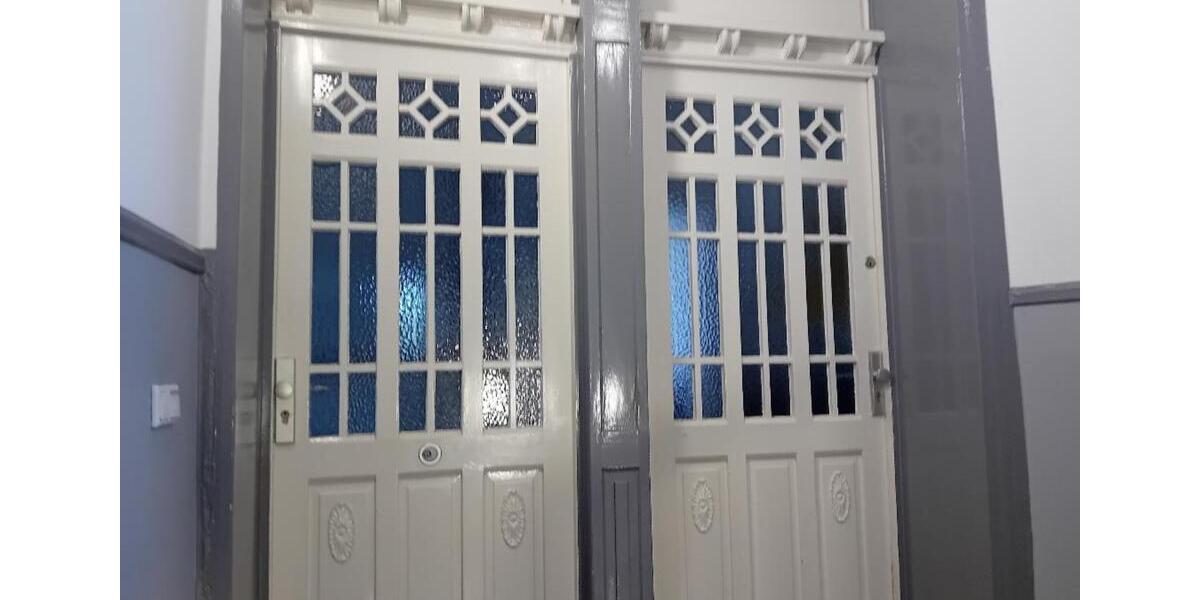 Dachgeschoßwohnung Oberhausen - 3.5 Zimmer, 100 m&sup2;, 195.000&euro; | Angebot:24979111