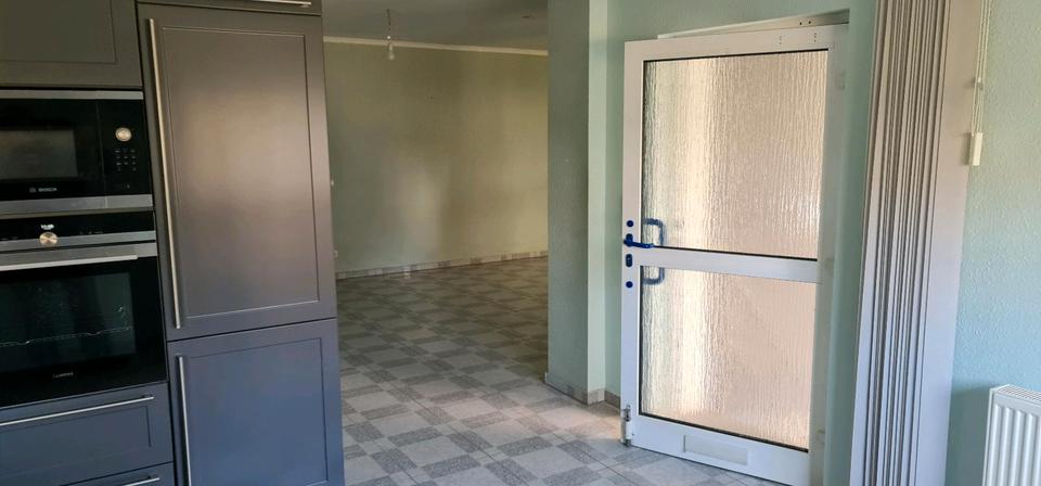 Erdgeschoßwohnung Gelsenkirchen Gelsenkirchen-West - 4 Zimmer, 130 m&sup2;, 293.000&euro; | Angebot:27038017