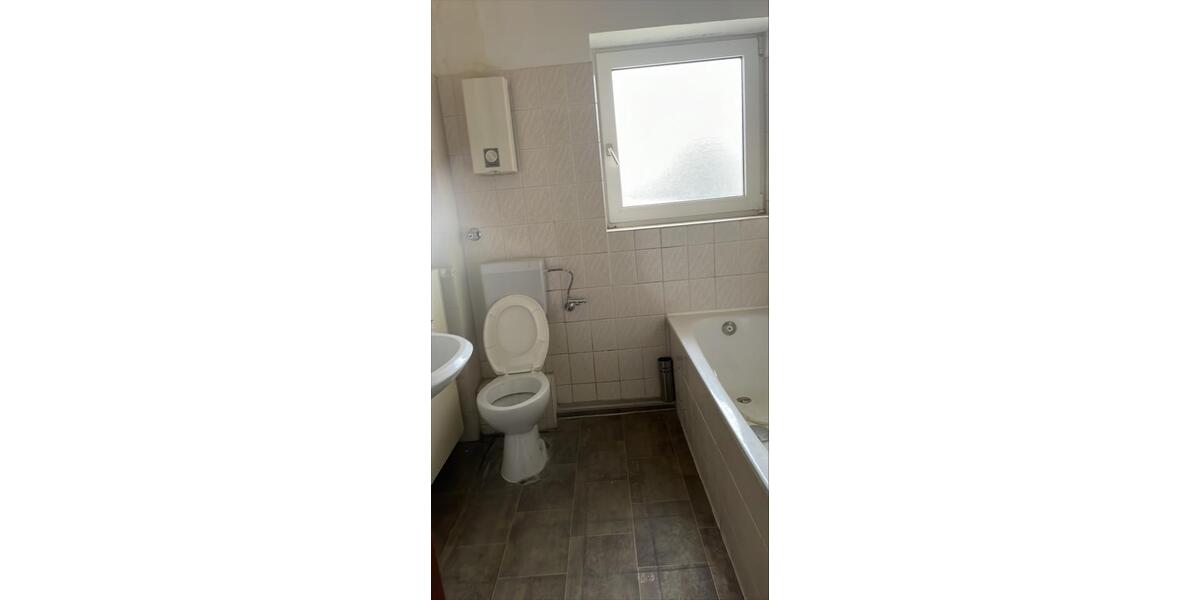 Gemütliche 3 - Zimmer - Wohnung zu vermieten mit WBS!!! 2 zimmer