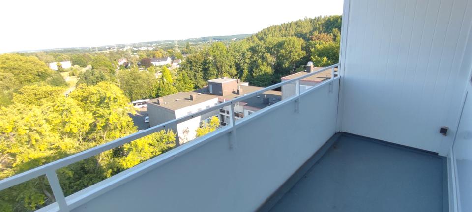 Dachgeschoßwohnung Dortmund Hombruch - 3 Zimmer, 80 m&sup2;, 824&euro; | Angebot:26222263