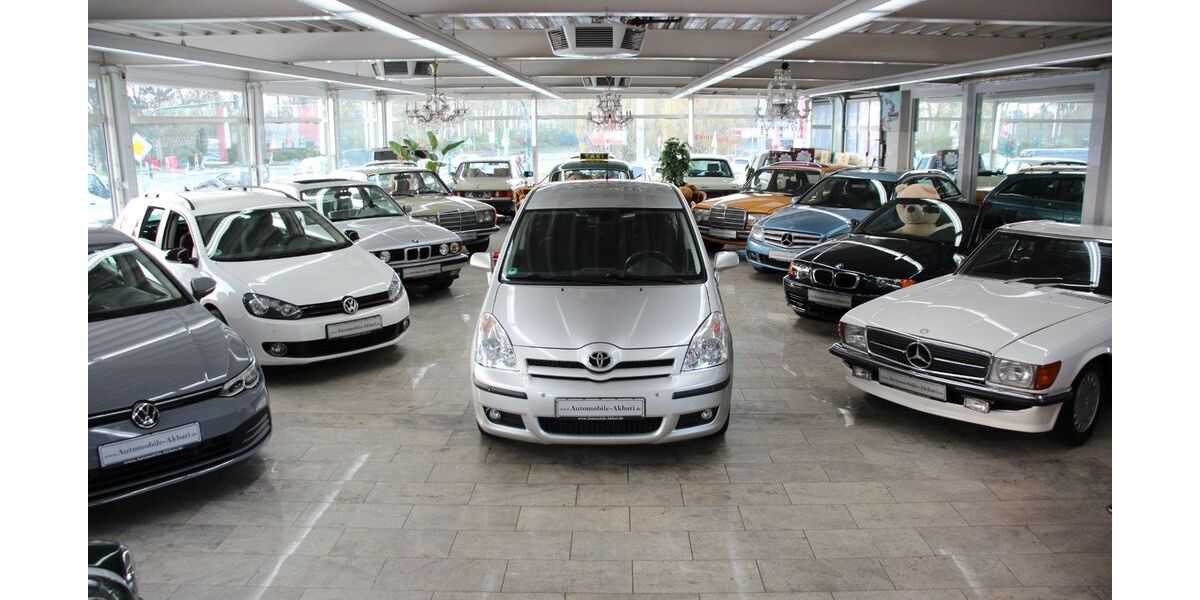 Toyota Corolla Verso 225.000 km 3.490 &euro; Essen 45356