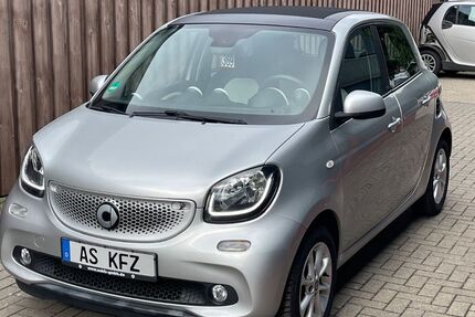 Smart ForFour 67.000 km 10.900 € Castrop-Rauxel 44579