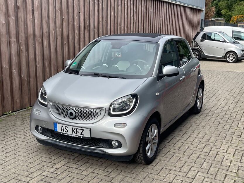 Smart ForFour 67.000 km 10.900 € Castrop-Rauxel 44579