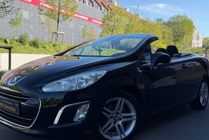 Peugeot 308 124.794 km 6.000 &euro; Essen 45145