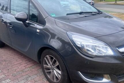 Opel Meriva 83.000 km 6.980 &euro; Recklinghausen 45657