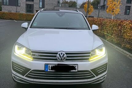 VW Touareg 172.876 km 21.999 &euro; Lünen 44534