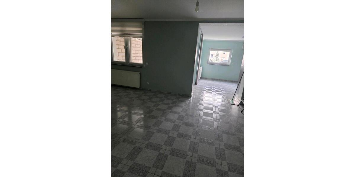 Erdgeschoßwohnung Gelsenkirchen Gelsenkirchen-West - 4.5 Zimmer, 130 m&sup2;, 290.000&euro; | Angebot:26846806