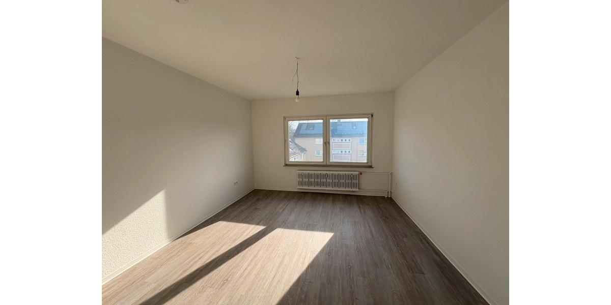 Etagenwohnung Essen Stadtbezirk VI - 2.5 Zimmer, 62 m&sup2;, 579&euro; | Angebot:22705350