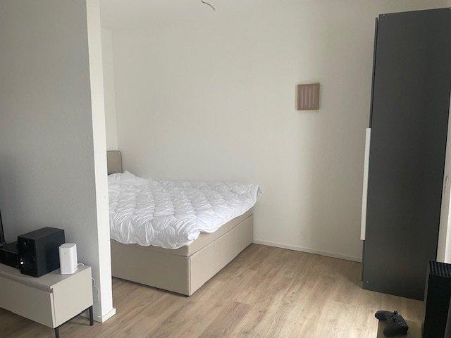 Etagenwohnung Essen Stadtkern - 1 Zimmer, 40 m&sup2;, 510&euro; | Angebot:26385476