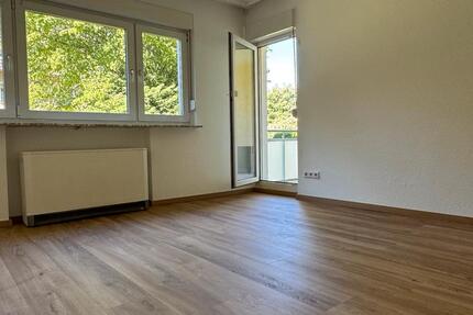 Erdgeschoss Wohnung Neu Saniert TOP Lage in Essen - Katernberg