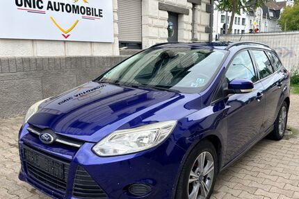 Ford Focus 240.000 km 2.400 &euro; Lünen 44536