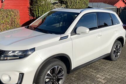 Suzuki Vitara 18.000 km 19.990 &euro; Bochum 44805