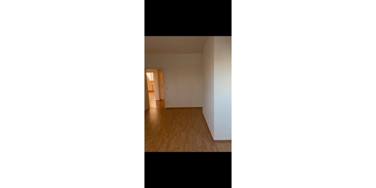 Dachgeschoßwohnung Gelsenkirchen Gelsenkirchen-Mitte - 2 Zimmer, 52 m&sup2;, 390&euro; | Angebot:26397828