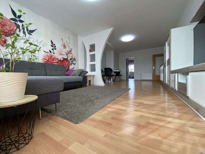 Wohnung zum Kaufen in Gelsenkirchen 159.900 € 81.1 m² 3 zimmer