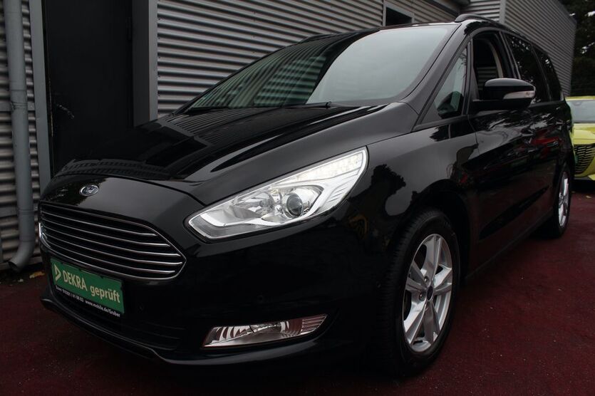 Ford Galaxy 65.841 km 21.599 € Essen 45326