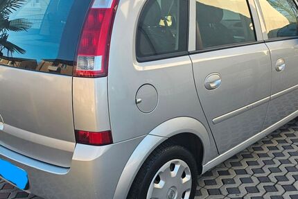 Opel Meriva 135.400 km 2.200 &euro; Recklinghausen 45661