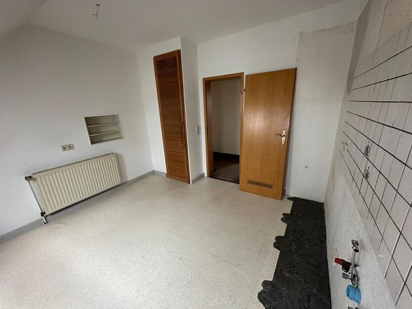 Altbauwohnung 5 Raum zimmer