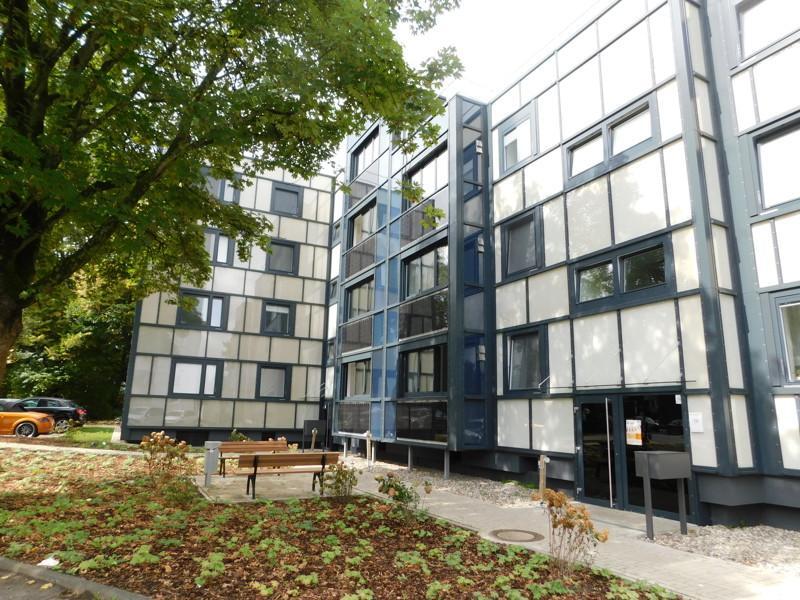 Wohnung im frisch modernisiertem Haus frei! Ideal als kleine Familie! zimmer