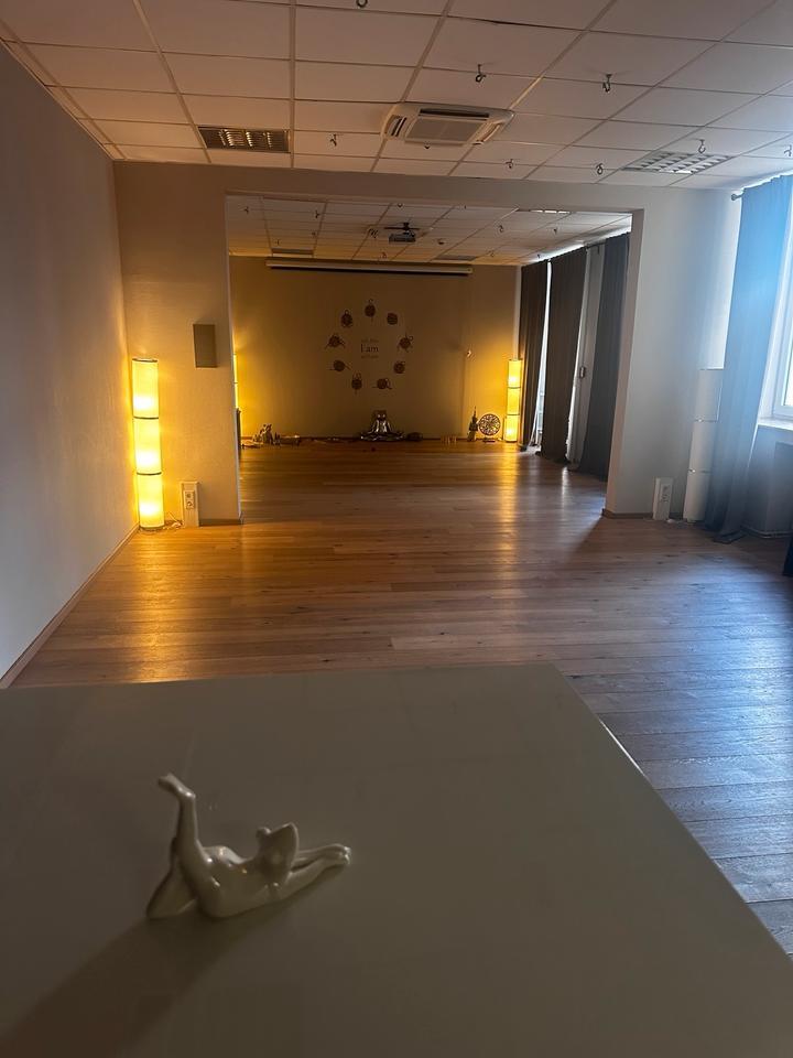 Yogastudio-Räume zur Untervermietung zimmer