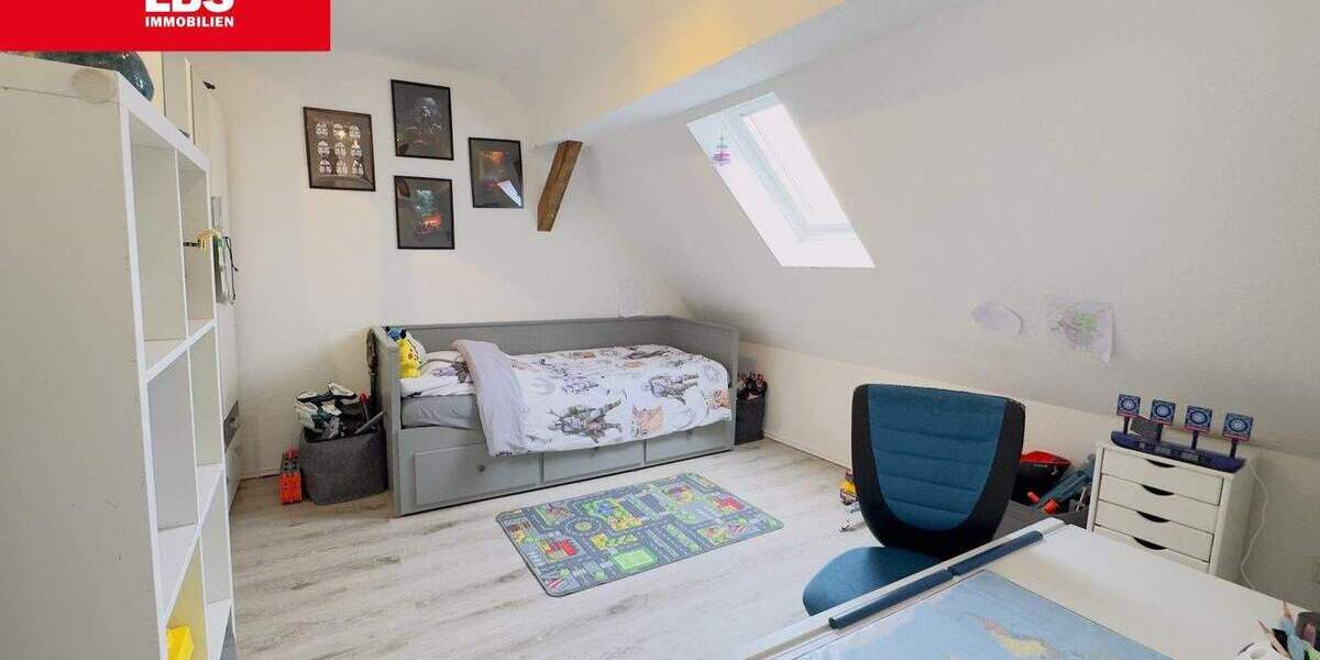 Etagenwohnung Gladbeck Alt-Rentfort - 4 Zimmer, 95 m&sup2;, 189.000&euro; | Angebot:25674667