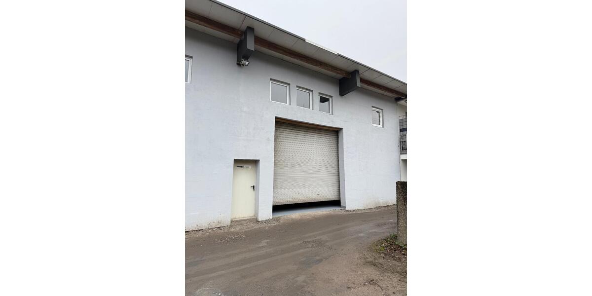 Lagerhalle Halle Gewerbe Immobilie Lager Produktion zimmer