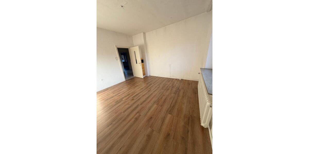 Etagenwohnung Bochum Eppendorf - 3 Zimmer, 86 m&sup2;, 930&euro; | Angebot:24741381