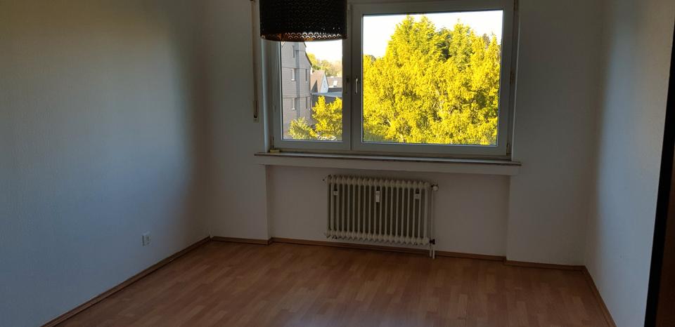Etagenwohnung Bochum Bochum-Ost - 2 Zimmer, 63 m&sup2;, 165.000&euro; | Angebot:27096135