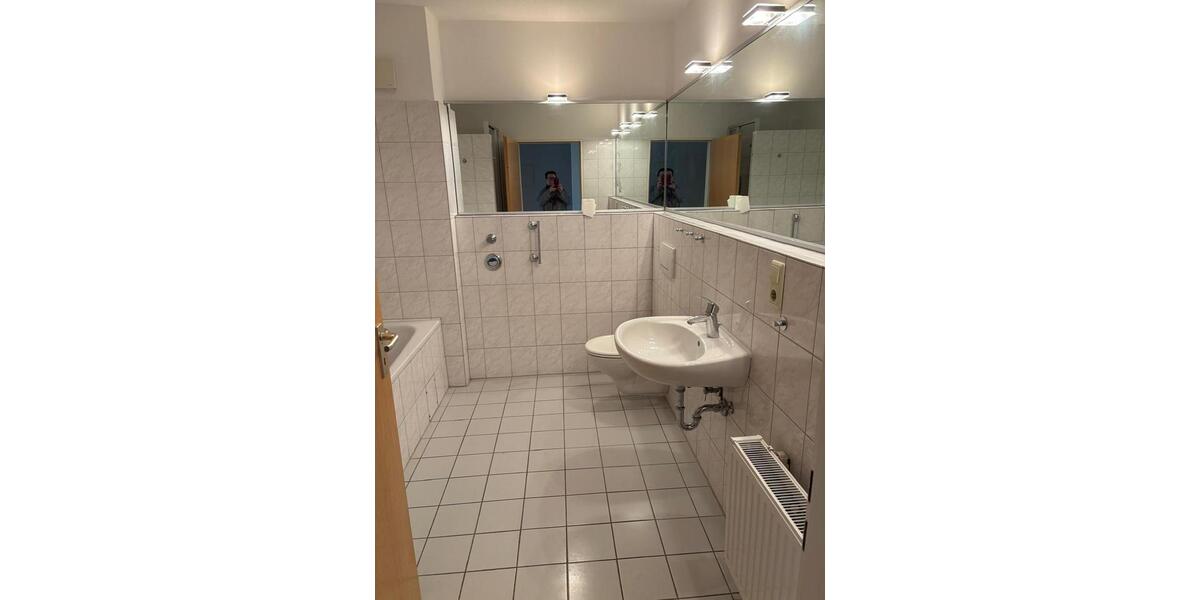 Erdgeschoßwohnung Bochum Bochum-Südwest - 2 Zimmer, 72 m&sup2;, 850&euro; | Angebot:26051057