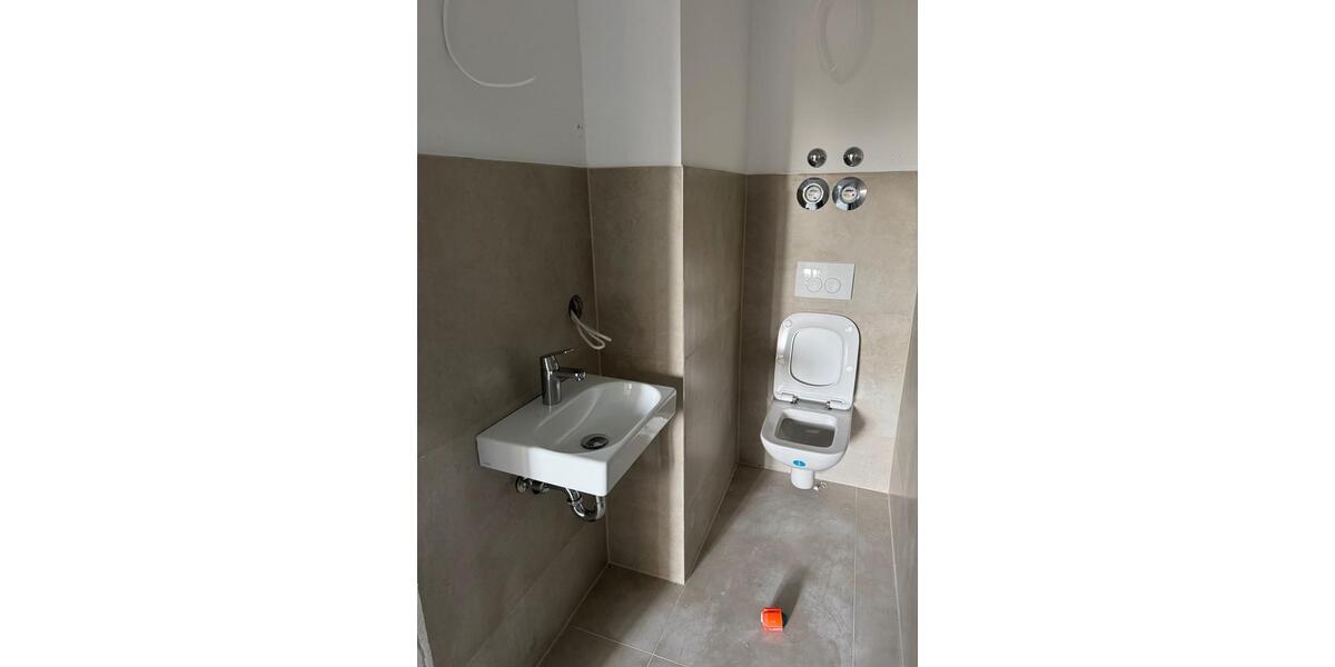 Dachgeschoßwohnung Dortmund Scharnhorst - 4 Zimmer, 92 m&sup2;, 1.200&euro; | Angebot:26345295
