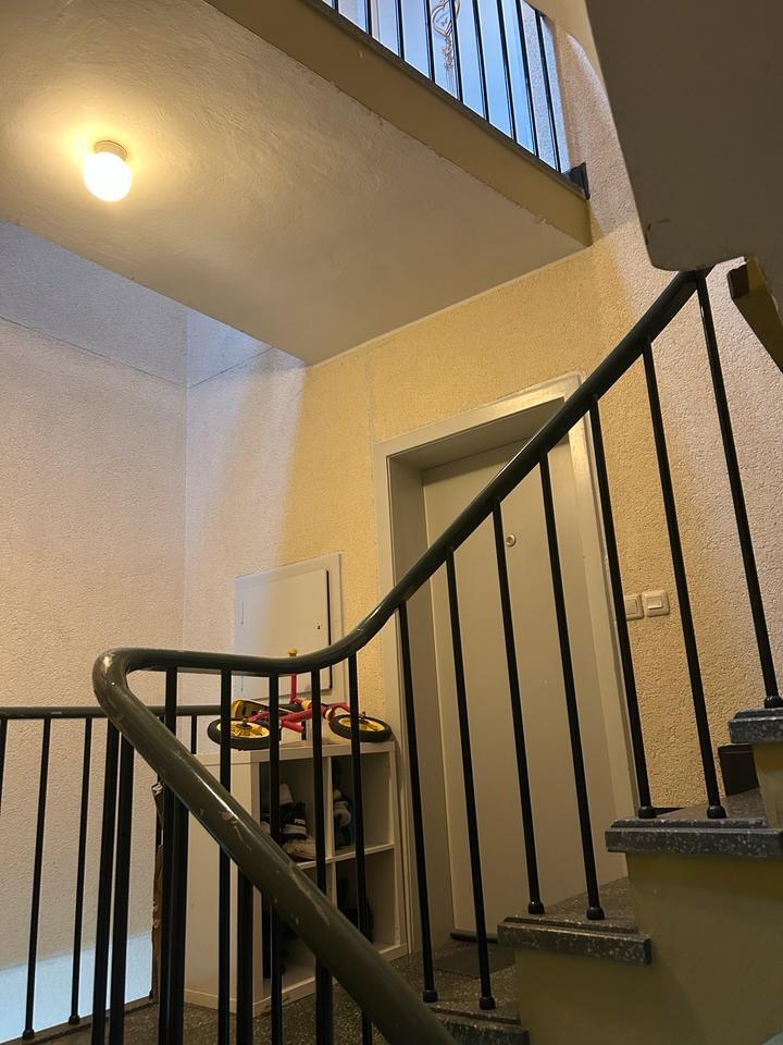 ETW mit 2,5 Zimmer in Lirich zu verkaufen zimmer