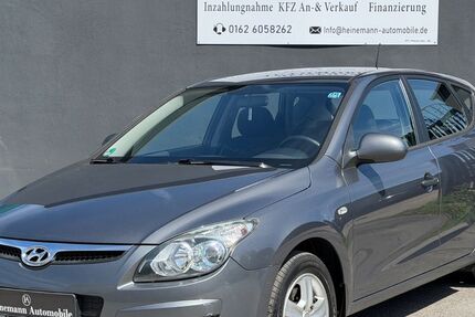 Hyundai i30 153.300 km 3.499 &euro; Essen 45139