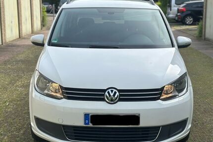 VW Touran 171.000 km 7.999 &euro; Bochum 44787