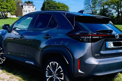 Toyota Yaris Cross 5.481 km 25.399 &euro; Herten 45701